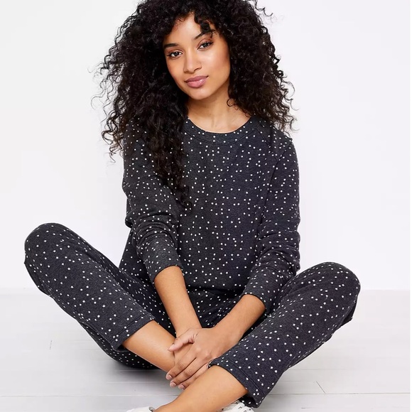 Lou & Grey lounge set. Size S NWT.